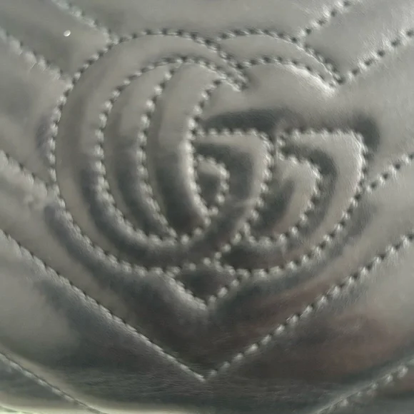 GUCCI GG MARMONT & WALLET - Picture 11 of 14